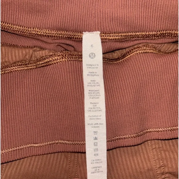 Lululemon Dance Studio Mid-Ride Jogger - Size 6 - Picture 5 of 6